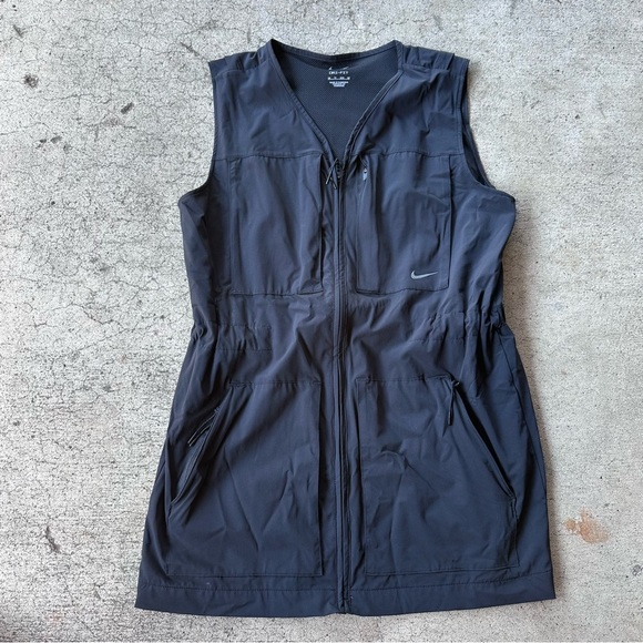 Nike Black Golf Zip-Up Vest Jacket - Picture 2 of 5